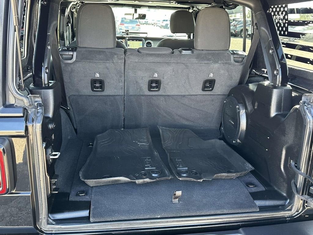 2022 Jeep Wrangler Unlimited Sahara 4x4