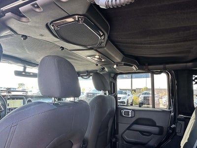 2022 Jeep Wrangler Unlimited Sahara 4x4