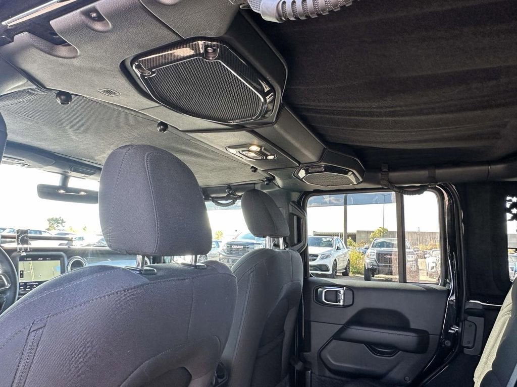 2022 Jeep Wrangler Unlimited Sahara 4x4