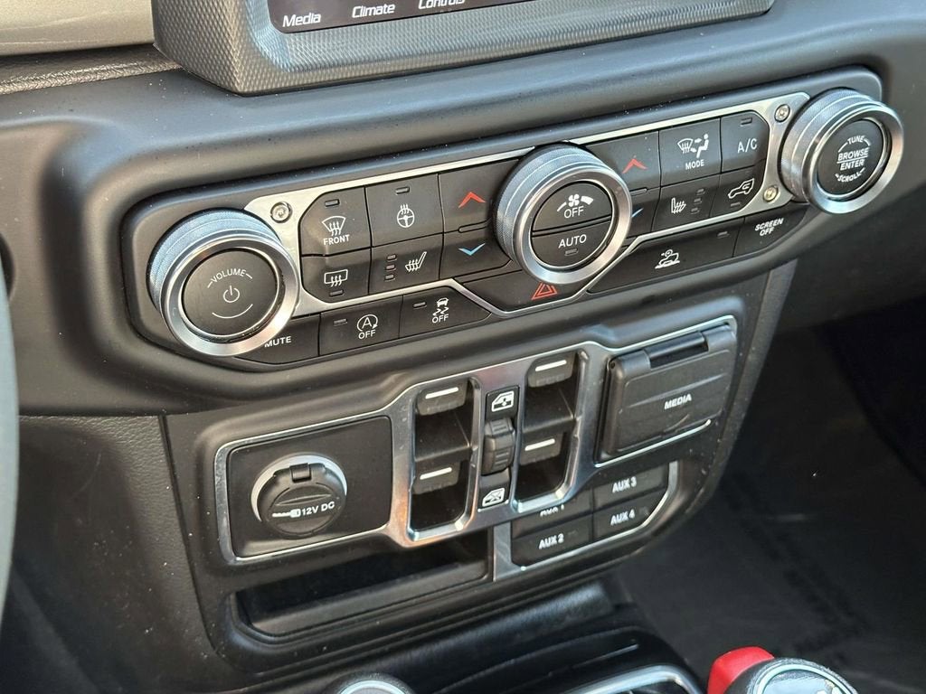 2022 Jeep Wrangler Unlimited Sahara 4x4