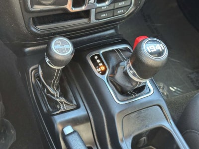 2022 Jeep Wrangler Unlimited Sahara 4x4