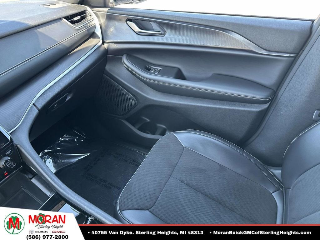 2023 Jeep Grand Cherokee Altitude 4x4