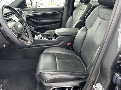 2022 Jeep Grand Cherokee 4xe Overland