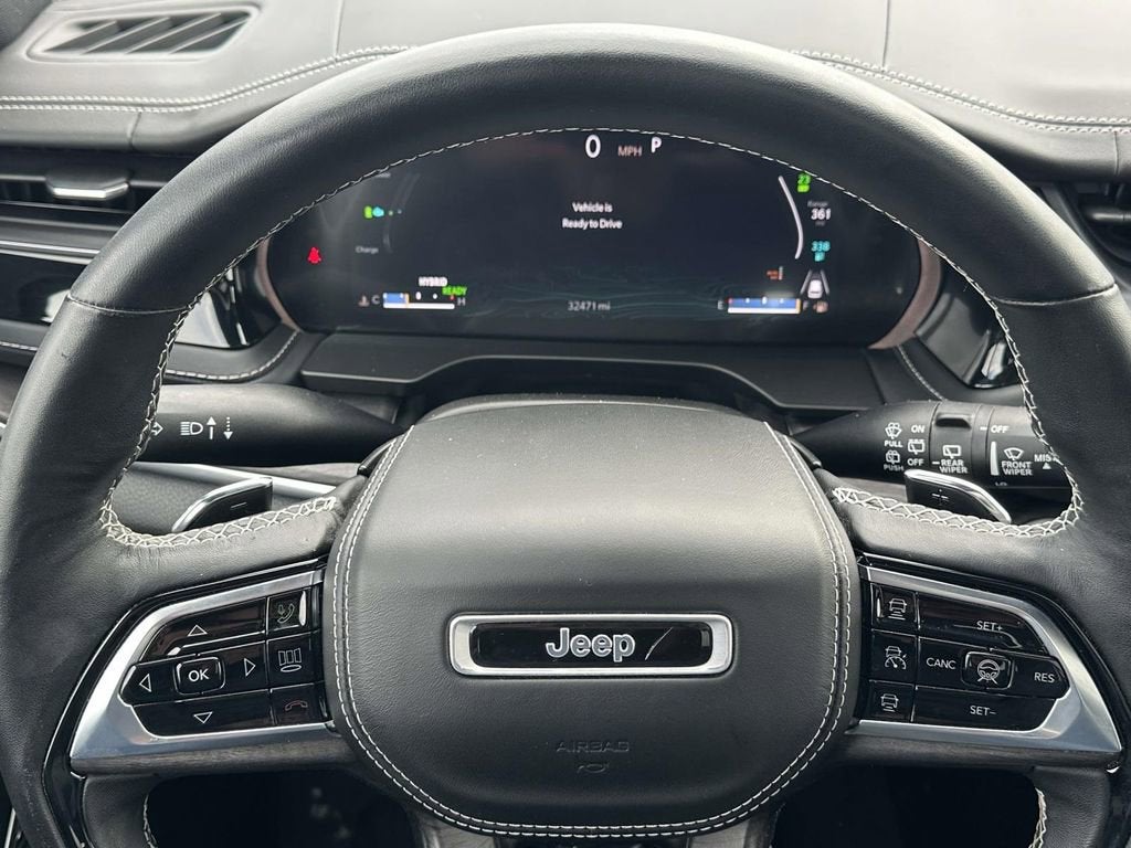 2022 Jeep Grand Cherokee 4xe Overland