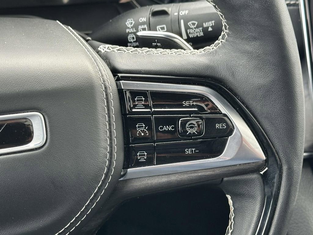 2022 Jeep Grand Cherokee 4xe Overland