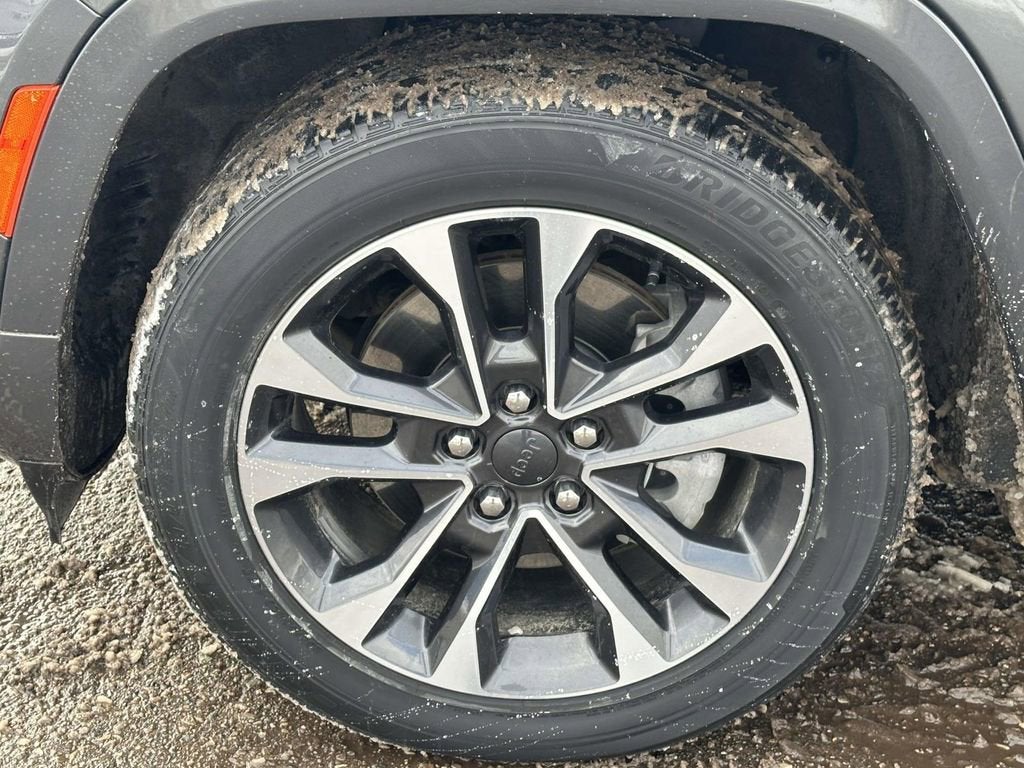 2022 Jeep Grand Cherokee 4xe Overland