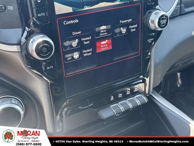 2021 RAM 1500 Big Horn Crew Cab 4x4 5'7" Box