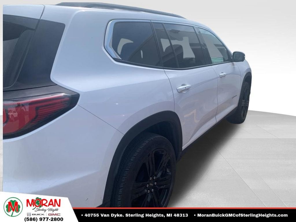 2024 GMC Acadia Elevation