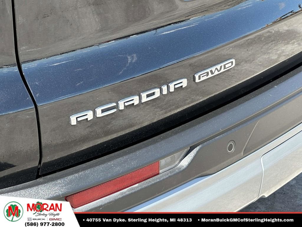 2024 GMC Acadia Elevation