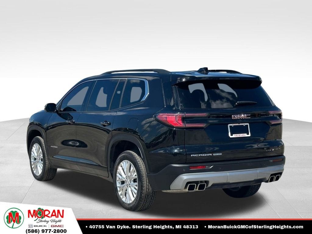 2024 GMC Acadia Elevation