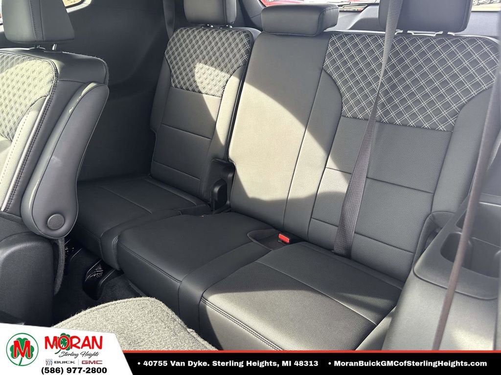 2024 GMC Acadia Denali