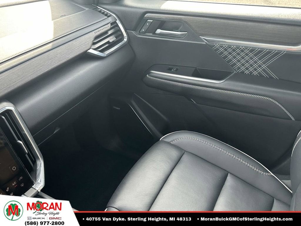 2024 GMC Acadia Denali