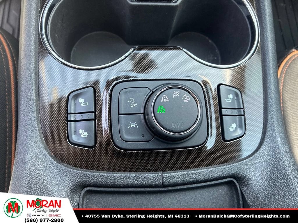 2023 GMC Acadia AT4