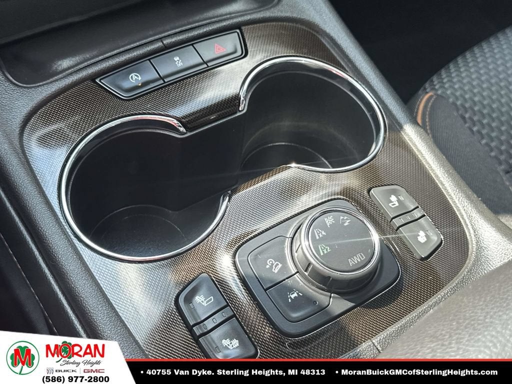 2023 GMC Acadia AT4