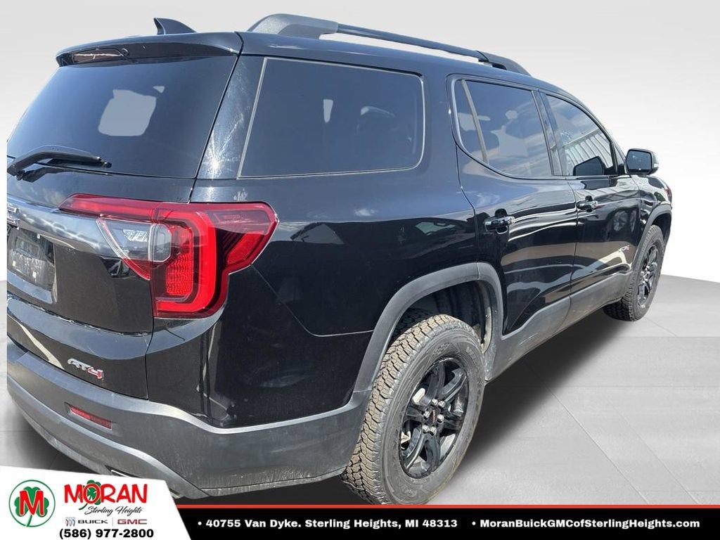 2023 GMC Acadia AT4
