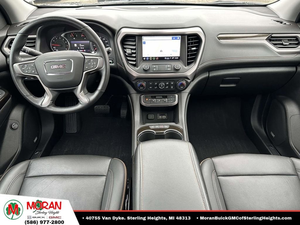 2022 GMC Acadia AT4