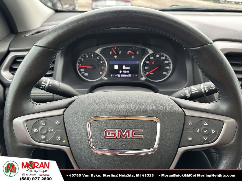 2022 GMC Acadia AT4