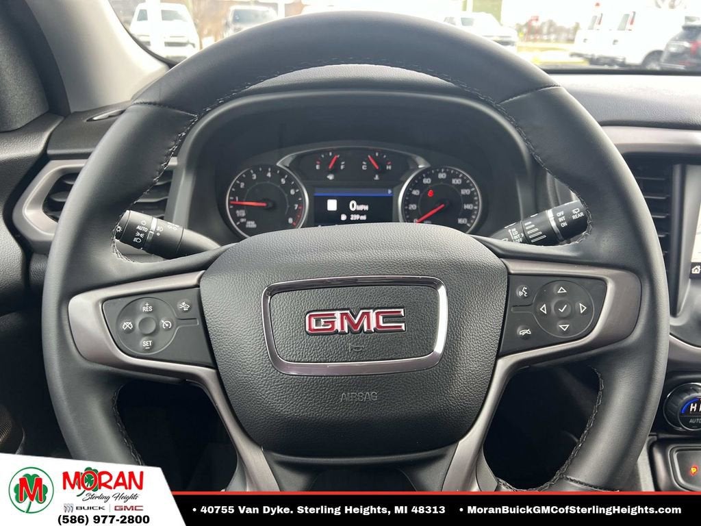 2023 GMC Acadia AT4