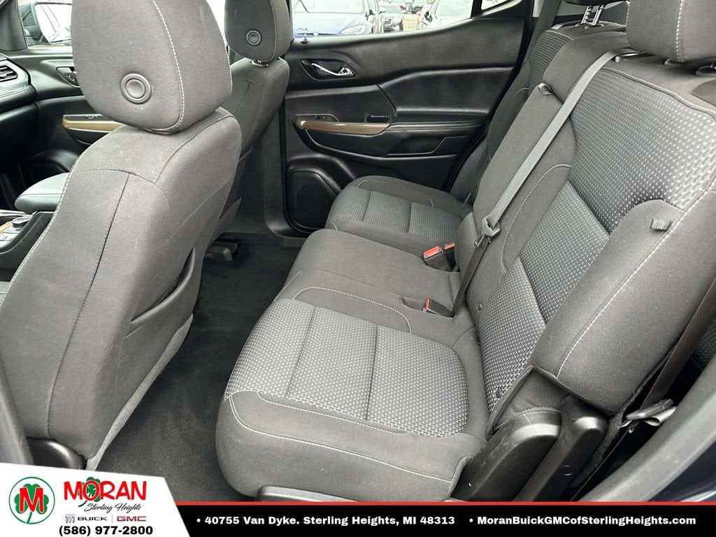 2021 GMC Acadia SLE