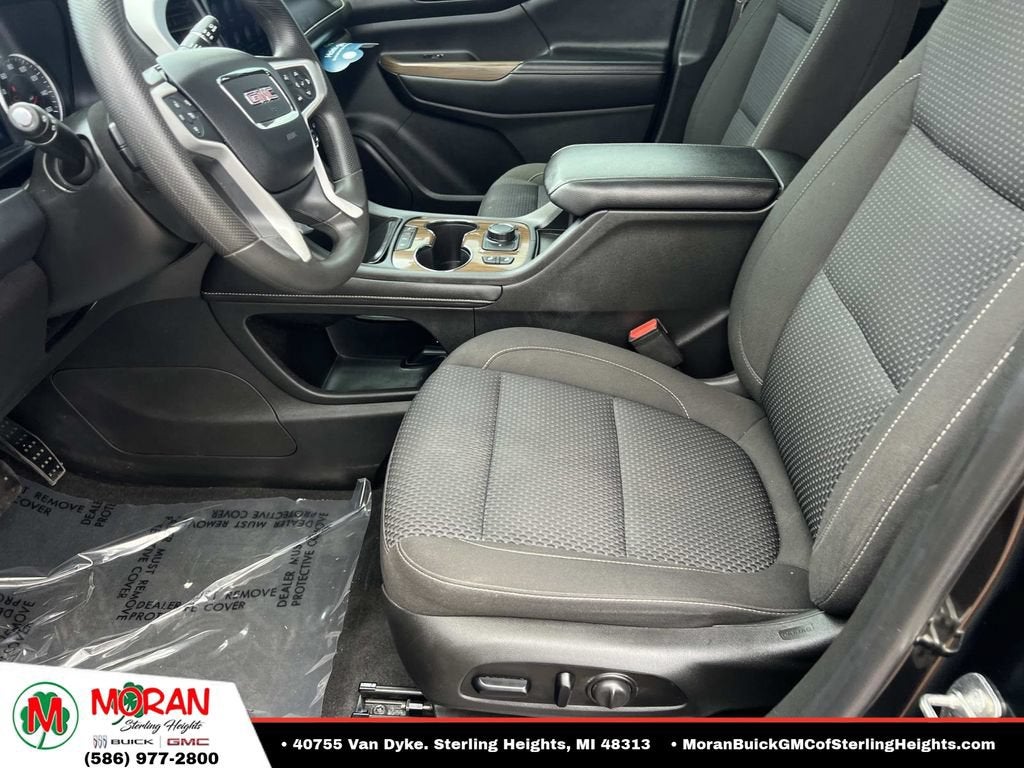 2021 GMC Acadia SLE