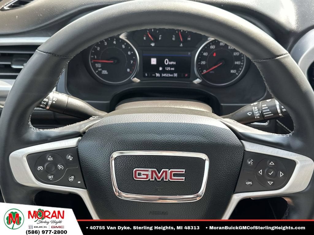 2023 GMC Acadia SLT