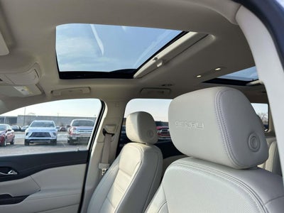 2023 GMC Acadia Denali