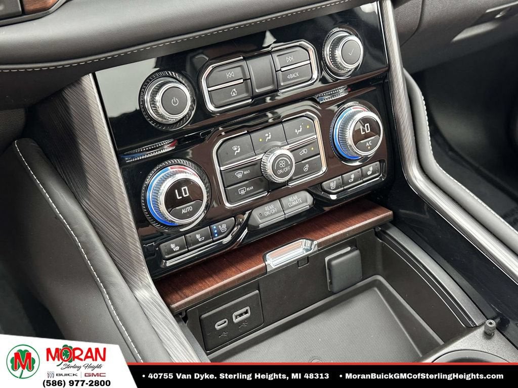 2023 GMC Yukon Denali Ultimate - Photo 31
