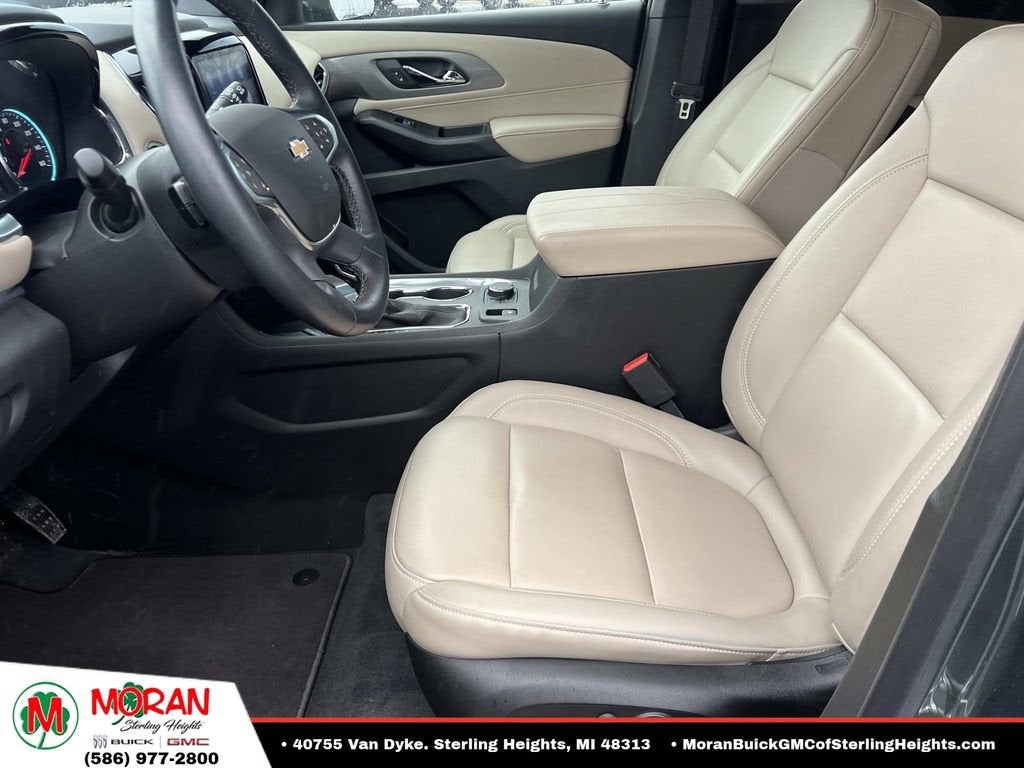 2023 Chevrolet Traverse LT Leather