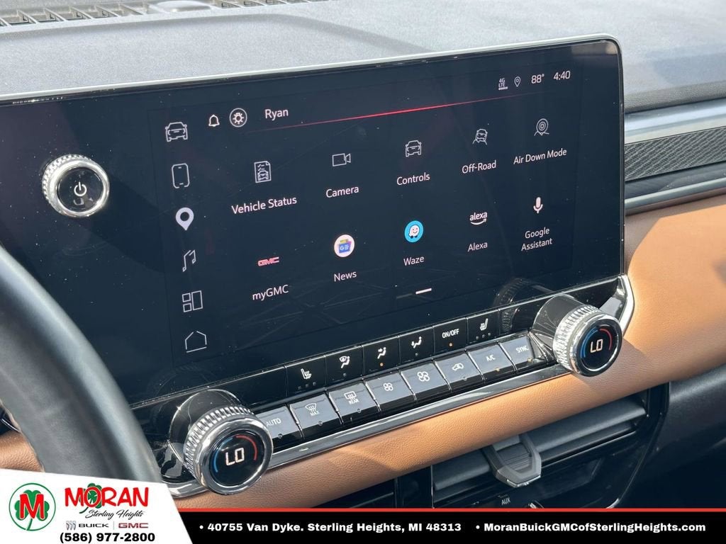 2023 GMC Canyon AT4