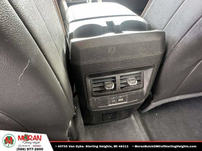 2023 GMC Canyon 4WD AT4