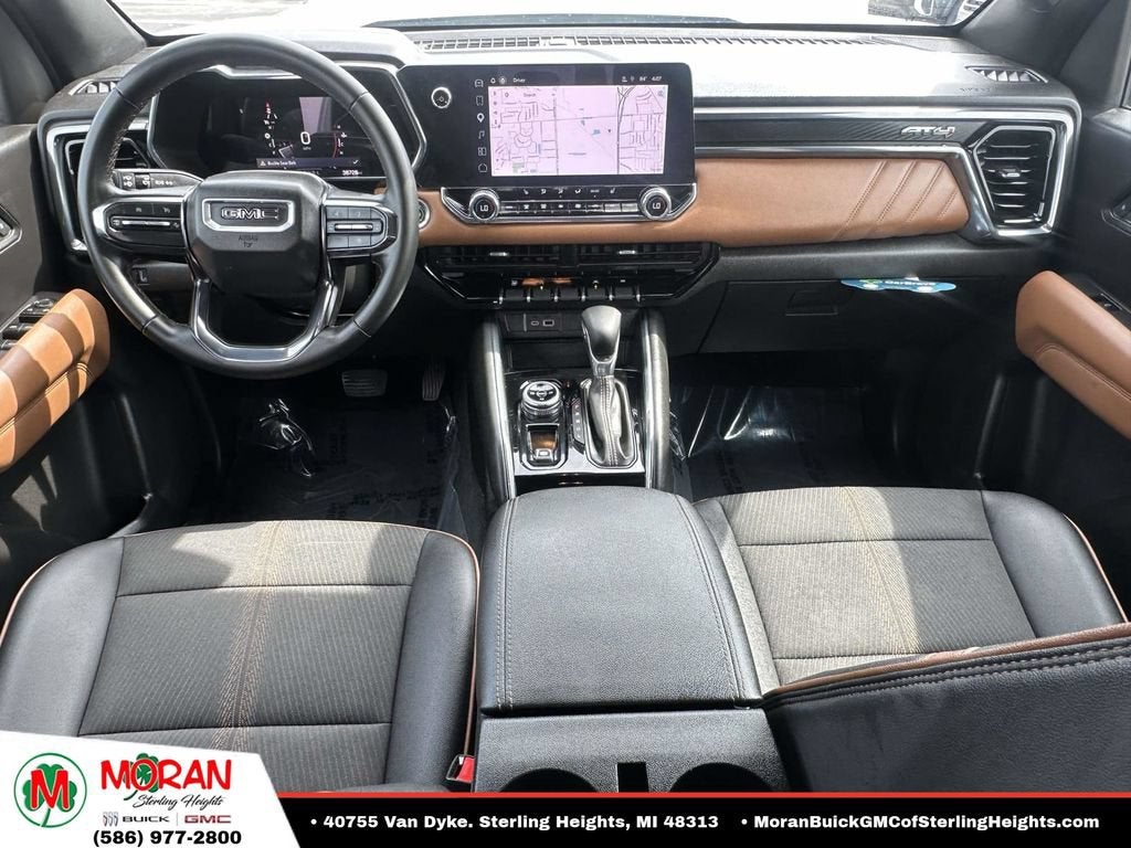 2023 GMC Canyon 4WD AT4