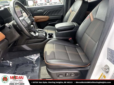 2023 GMC Canyon 4WD AT4