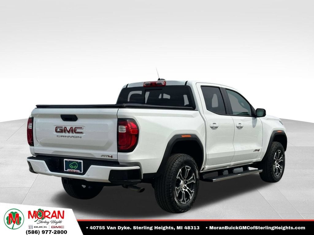2023 GMC Canyon 4WD AT4