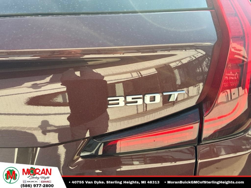 2022 Cadillac XT4 AWD Luxury