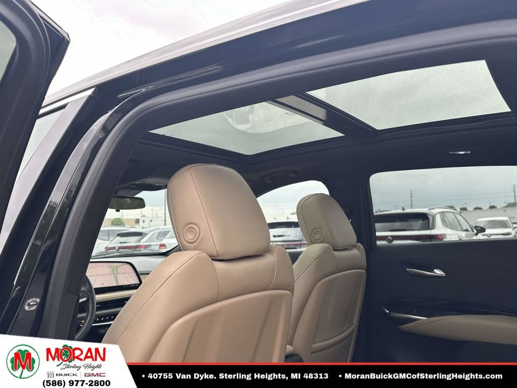 2024 Cadillac XT4 Luxury