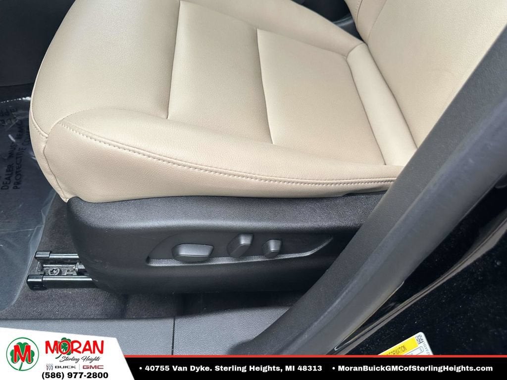 2024 Cadillac XT4 Luxury - Photo 19