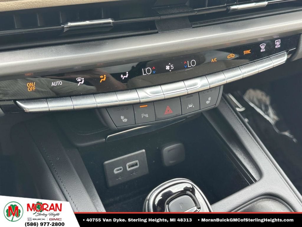 2024 Cadillac XT4 Luxury