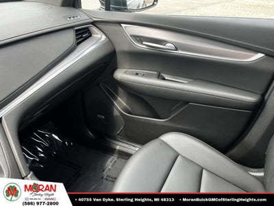 2024 Cadillac XT5 Luxury
