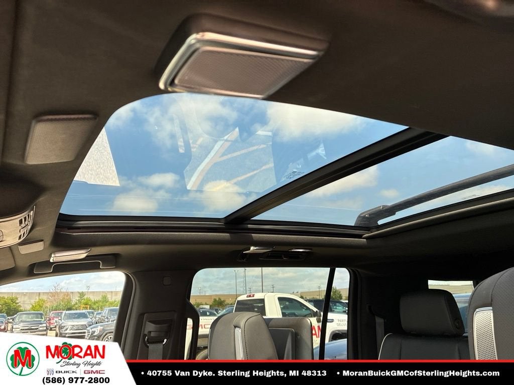2022 Cadillac Escalade ESV Sport