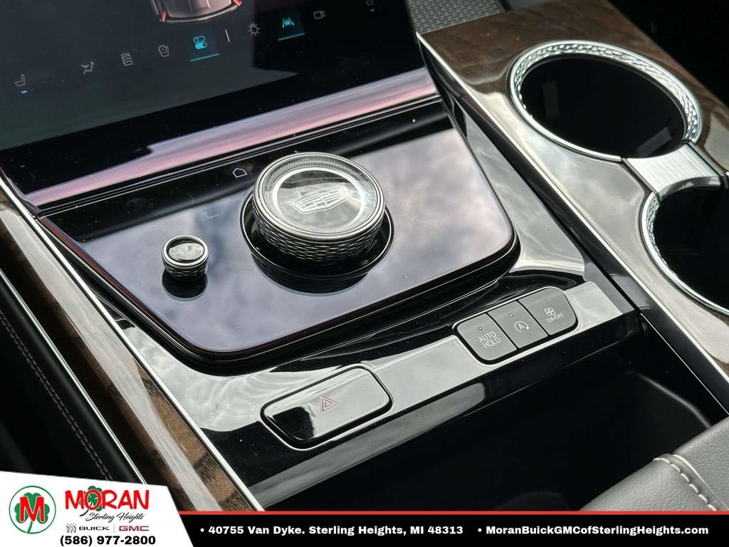 2025 Cadillac Escalade Sport Platinum