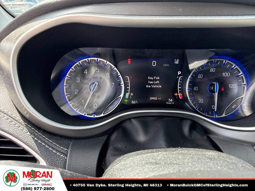 2022 Chrysler Pacifica Touring L