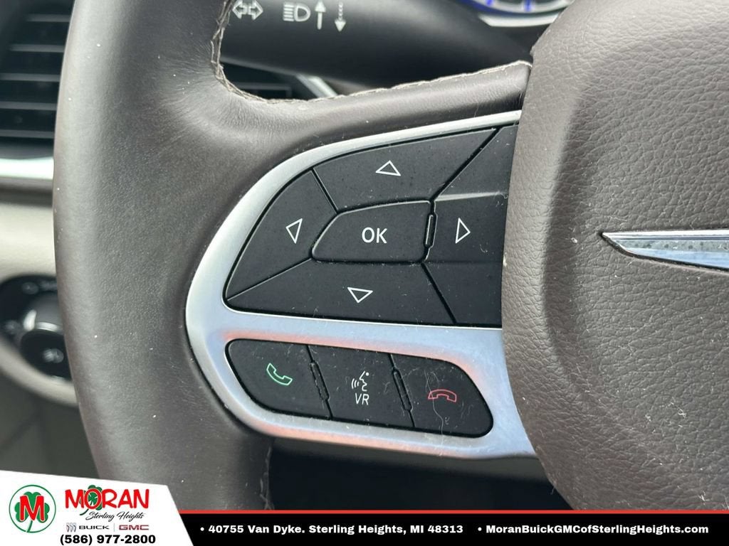 2017 Chrysler Pacifica Touring-L Plus