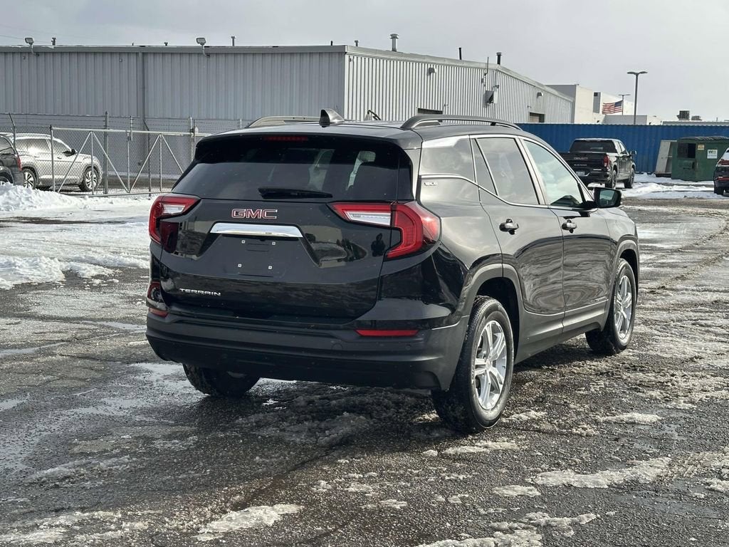 2023 GMC Terrain SLE