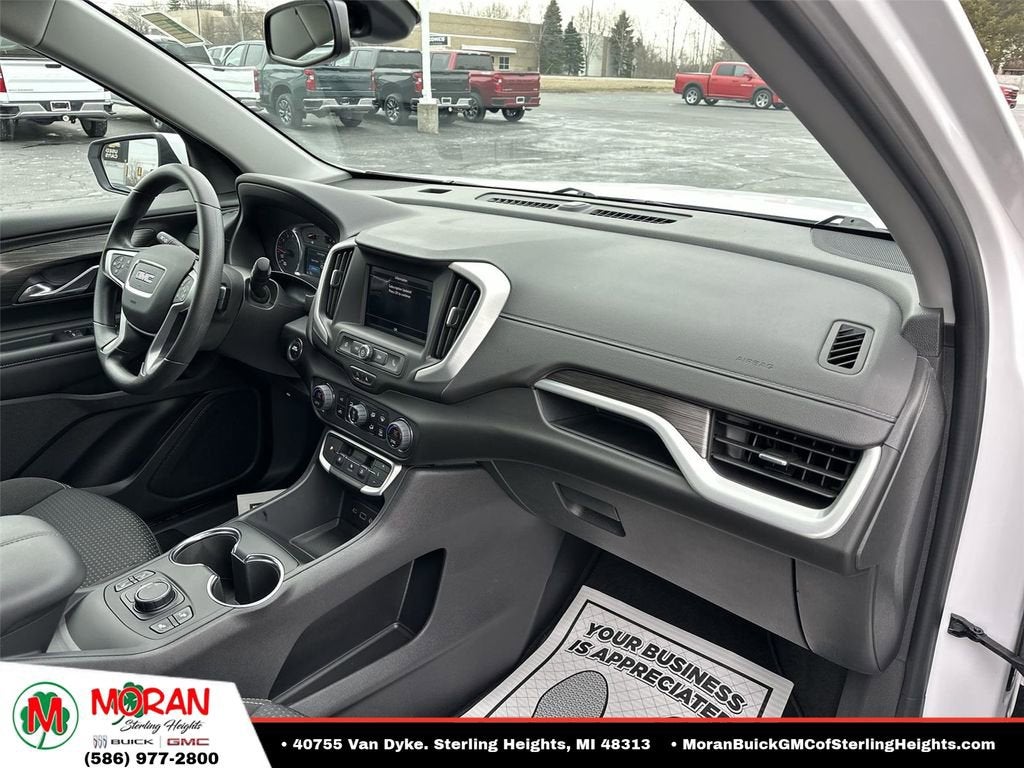2024 GMC Terrain SLE