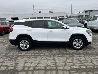 2023 GMC Terrain SLE