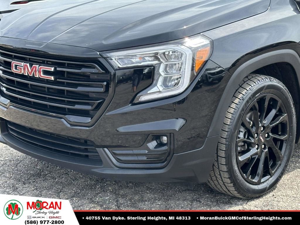 2023 GMC Terrain SLT
