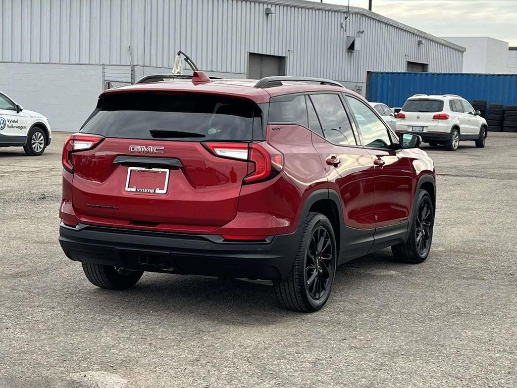 2023 GMC Terrain SLT