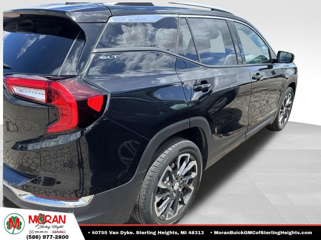 2024 GMC Terrain SLT