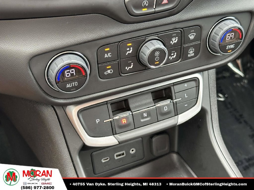 2024 GMC Terrain SLE - Photo 27