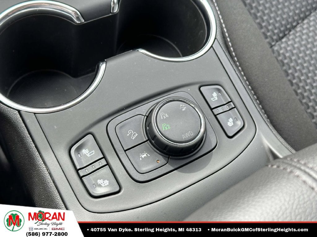 2024 GMC Terrain SLE - Photo 29